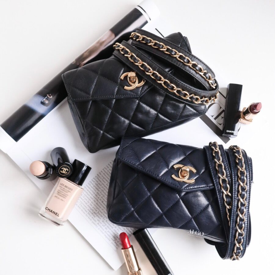 CHANEL 16 LAMBSKIN BELTBAG (NAVY) | Studio Nafay