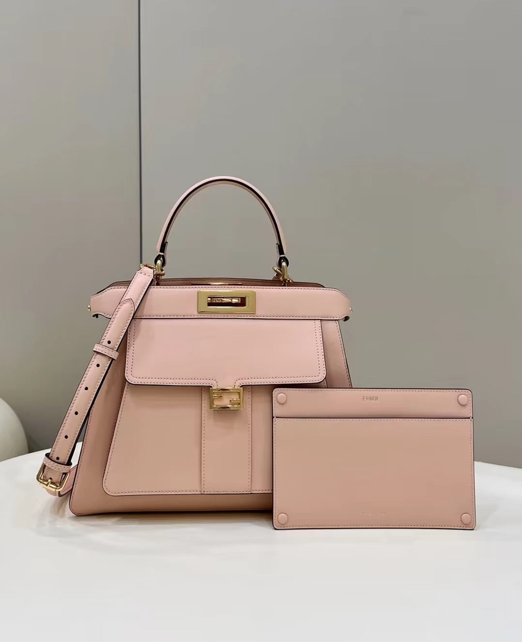 FENDI PEEKABOO 33 BAG IN LIGHT PINK CALFSKIN WITH STRAP GOLD HARDWARE - Product Image 2