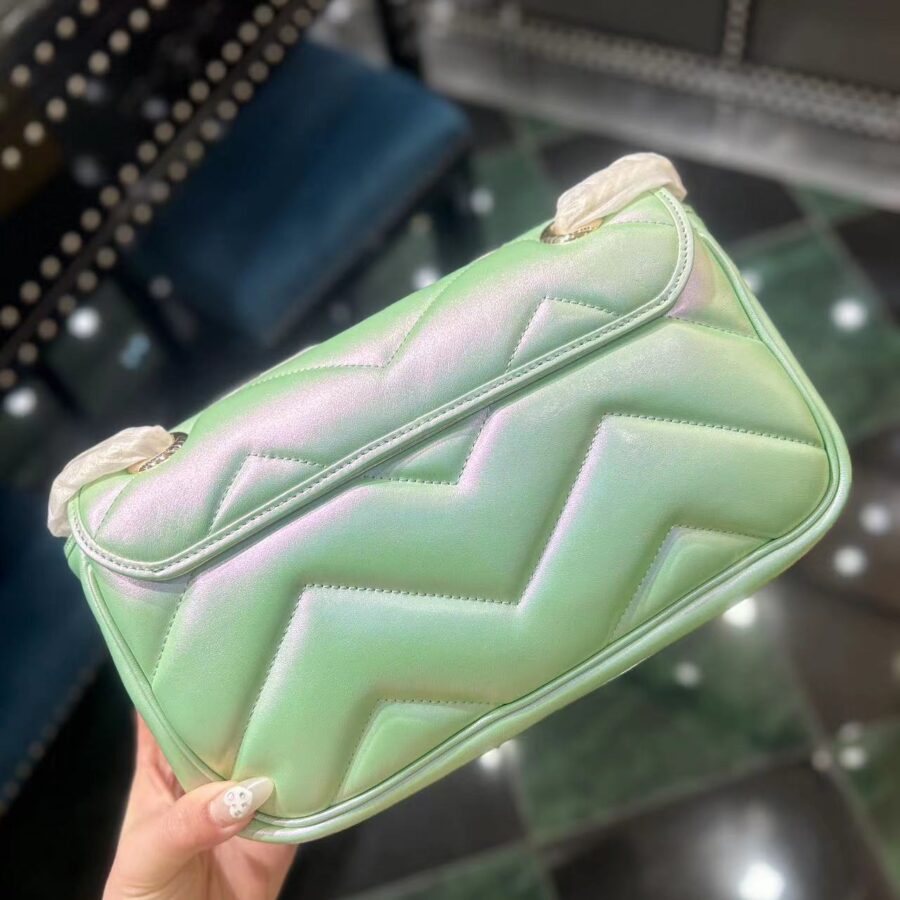 GG MARMONT 26 MEDIUM SHOULDER BAG GREEN IRIDESCENT CALFSKIN | Studio Nafay