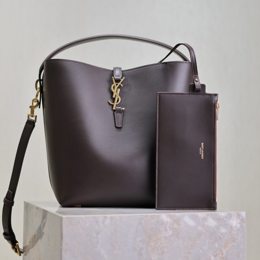 LE 37 MEDIUM BUCKET BAG 26 IN BRUNETTE BROWN CALFSKIN GOLD HARDWARE | Studio Nafay