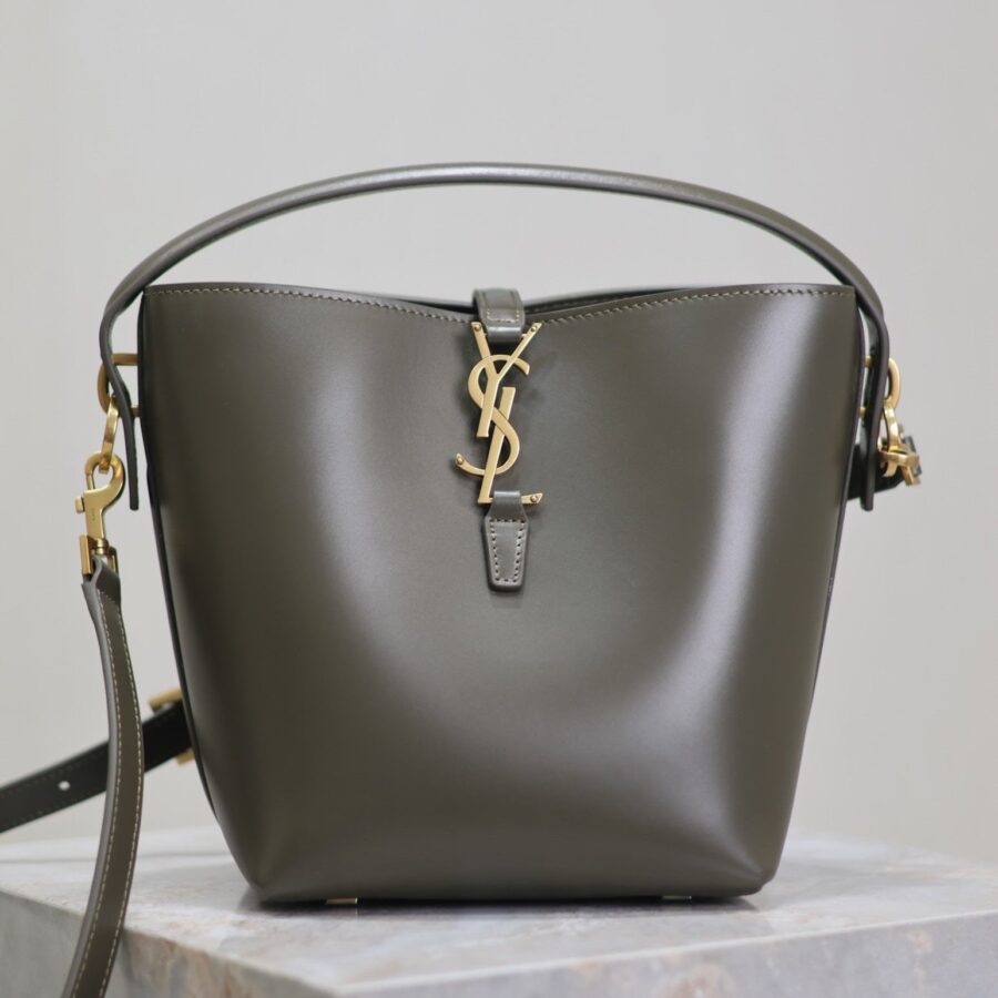 LE 37 SMALL BUCKET BAG 20 IN KHAKI GREEN CALFSKIN GOLD HARDWARE | Studio Nafay