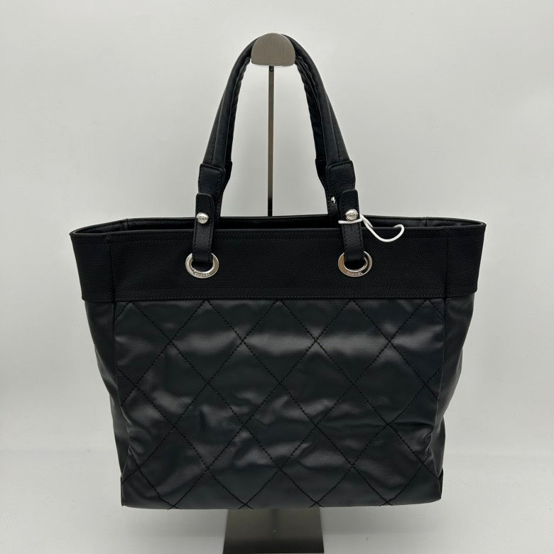 Chanel Black Leather Quilted Shoulder Bag Medium Size